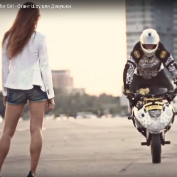 2017-06-23 15_27_57-Motorcycle Stunts for Girl - Стант Шоу для Девушки - YouTube